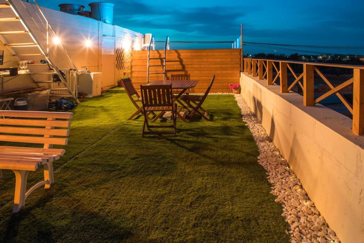 Tal-Karmnu Entire House With Private Heated Pool And Jacuzzi Villa Kirkop Eksteriør bilde